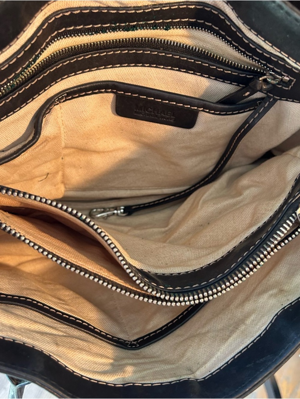 MICHAEL KORS hand saddle multiple compartments tote bag - Picture 9 of 16